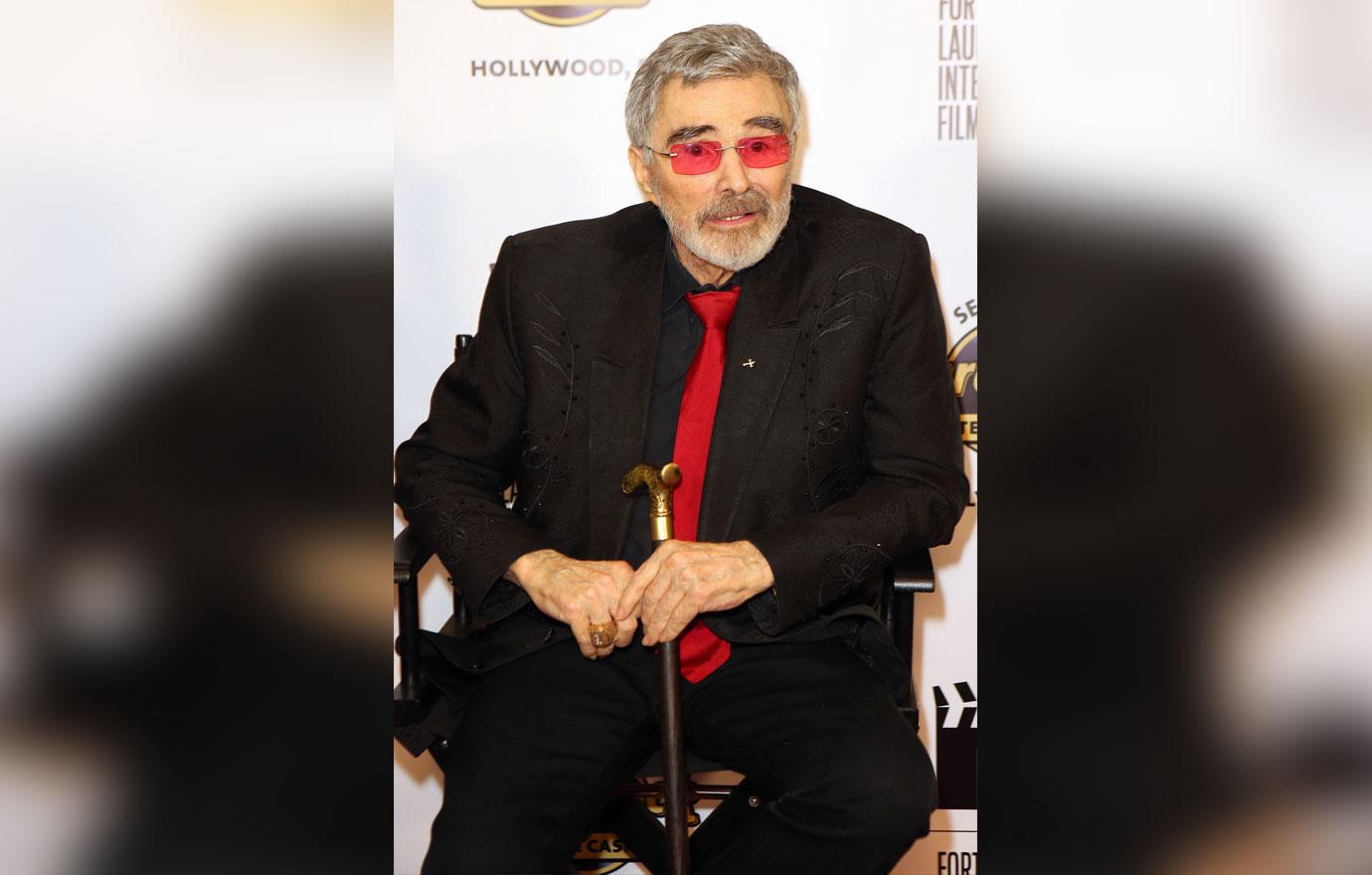 Burt Reynolds Dead See The Actors Shocking Final Photos