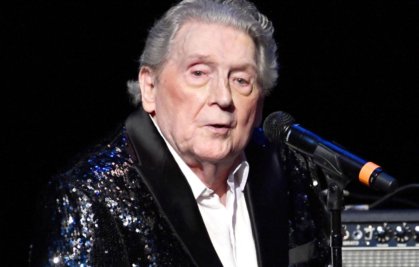 Jerry Lee Lewis Suffers Stroke