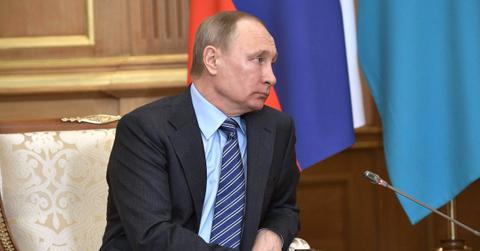 vladimir putin shakes cant stand still amid health rumors pp