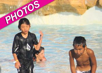 //maddox_pax_pitt_jolie_ _splashnews