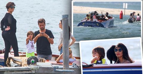 //kardashians boats paps