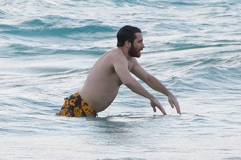 jake gyllenhall new girlfriend bikini greta caruso st barts