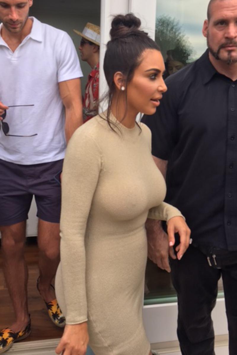 Kim Kardashian Nude Nipples