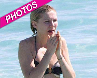 //kirsten dunst underboob _ _