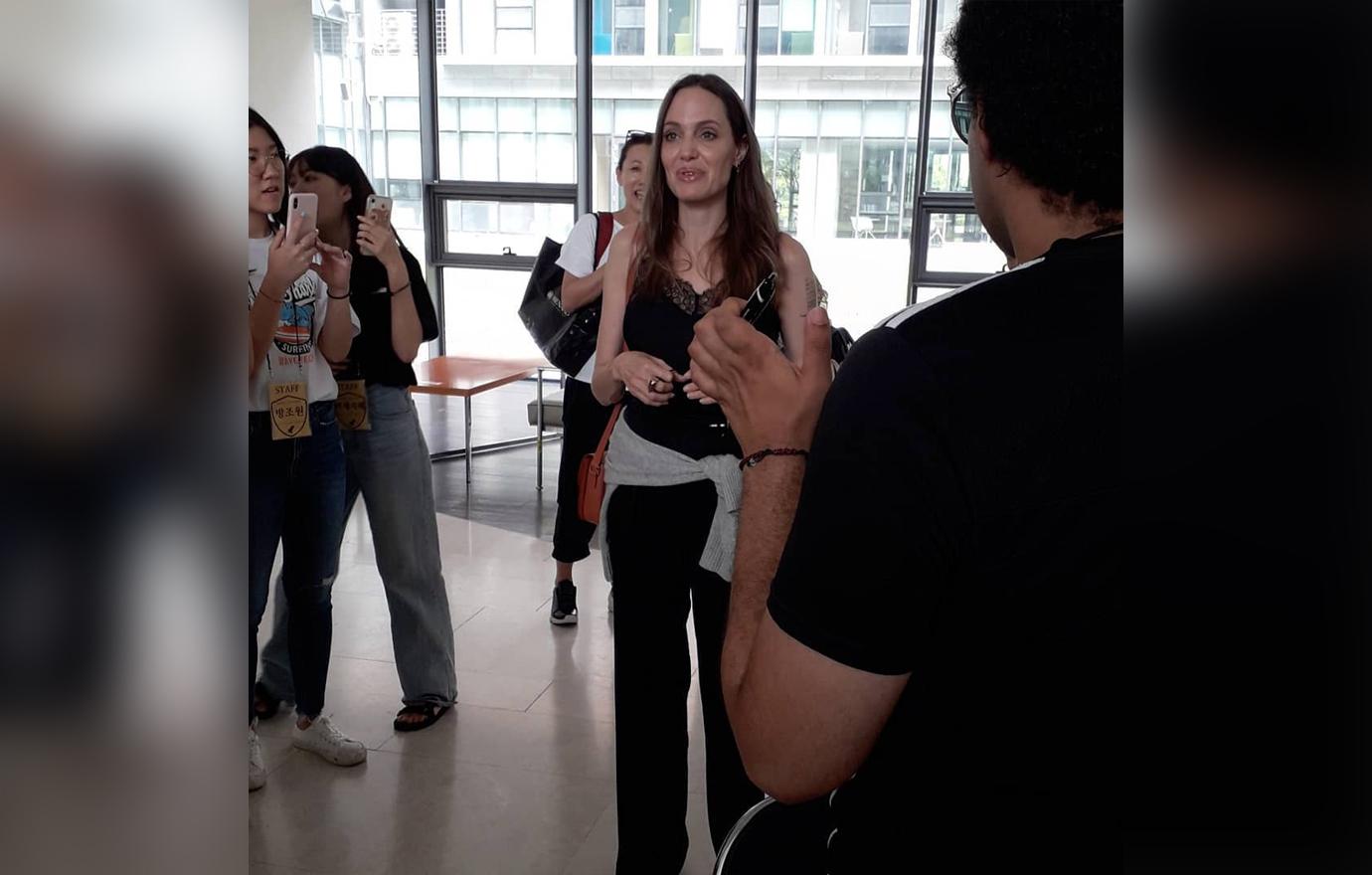 Angelina Jolie Inside School in South Korea Speaking Surrounded by Fans