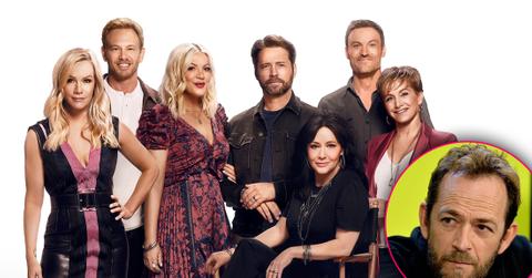 Inset of Luke Perry with Main of Tori Spelling, Brian Austin Green, Jennie Garth, Ian Ziering, Jason Priestly, Shannen Doherty ‘BH90210’ Cancelled After Just One Season