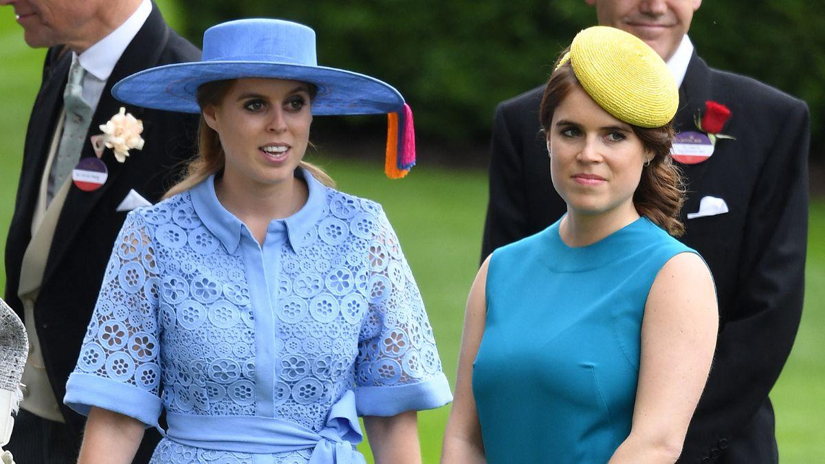Photo of Princesses Beatrice and Eugenie