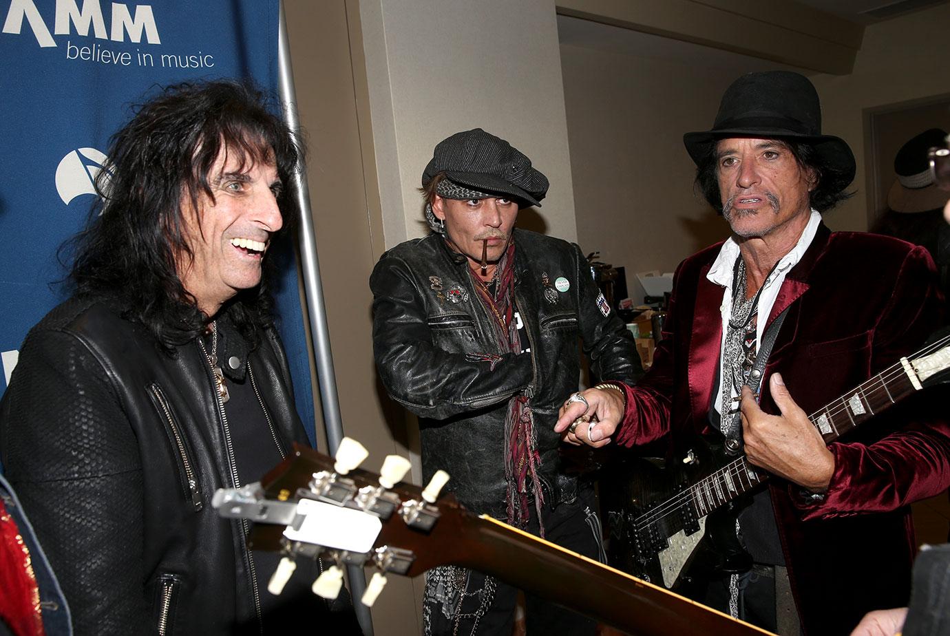 Johnny Depp Looks Sickly Thin On Tour With Rockers Alice Cooper And Joe Perry