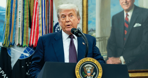 Putin Avoids Arrest at Trump Summit Due to 'Loophole' Despite ICC Warrant