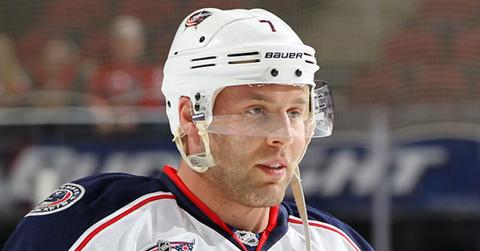 //Jack Johnson Sues Mother BMW Bankruptcy