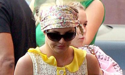 //britney spears braless blunder_