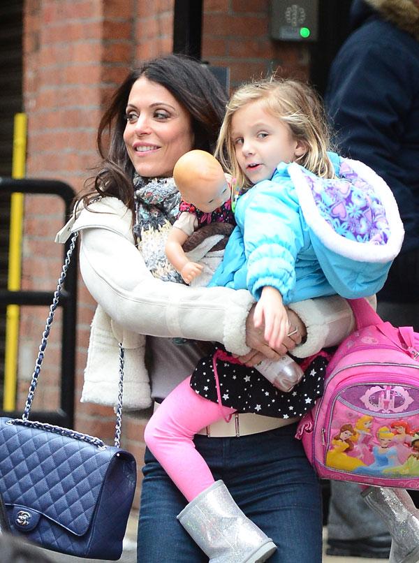 //bethenny frankel daughter school skinnygirl drink​