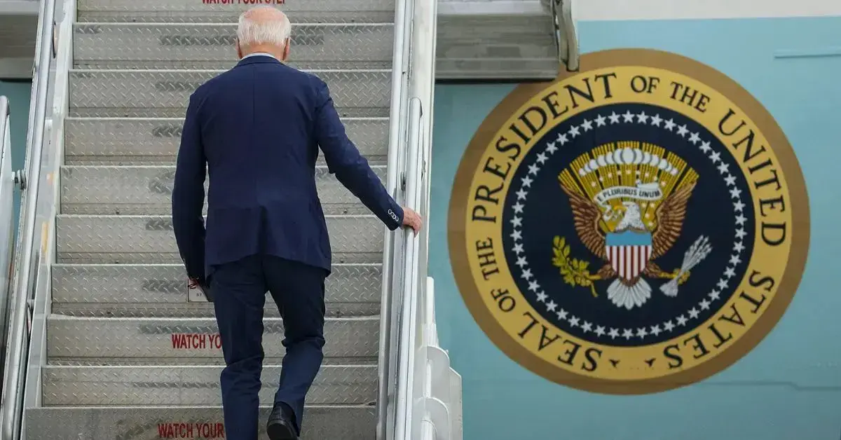 joe biden stumbles up stairs air force one fourth time presidency