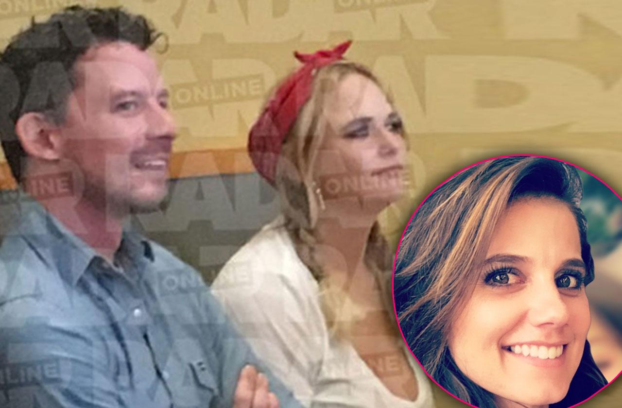 Miranda Lambert Married Boyfriend Tried Getting Wife Back Ghosting Hospital