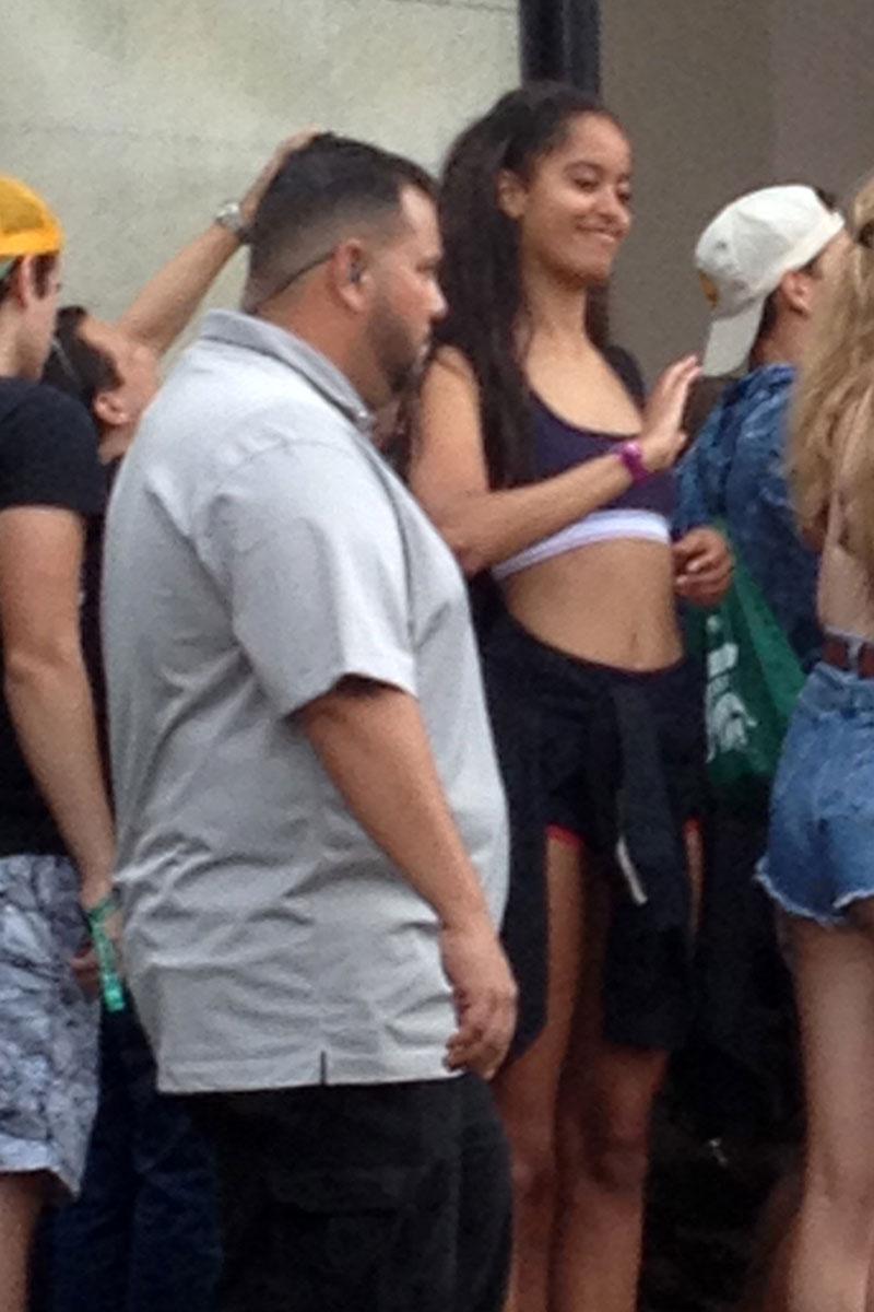 malia obama partying lollapalooza skips dnc crop top pics