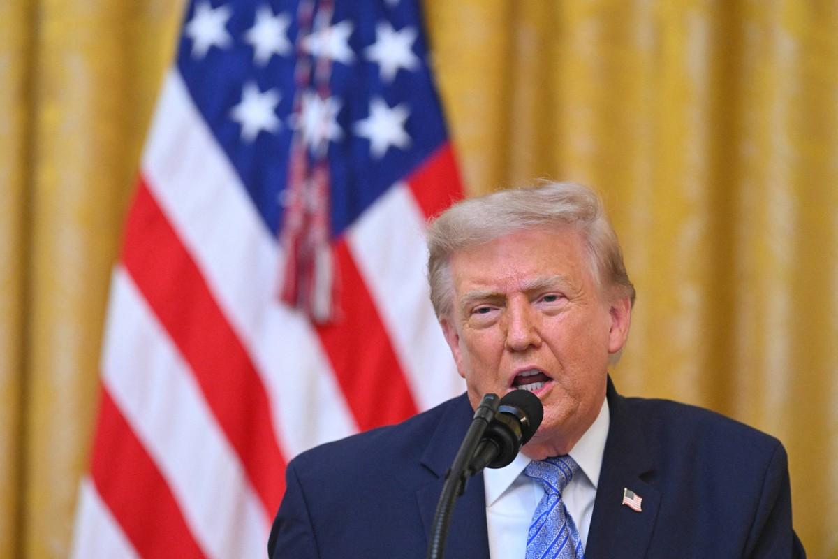 Intelligence expert Jeff Rovin said rumors of Trump's extraterrestrial announcement have circulated for months.