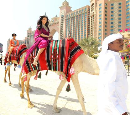 //kim kardashian kris jenner camels dubai