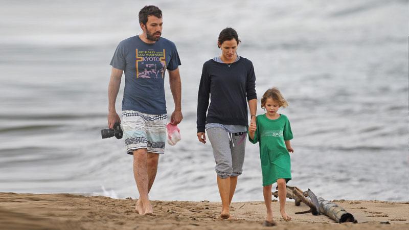 Fleeing America: Jennifer Garner And Ben Affleck Vacation To Bahamas