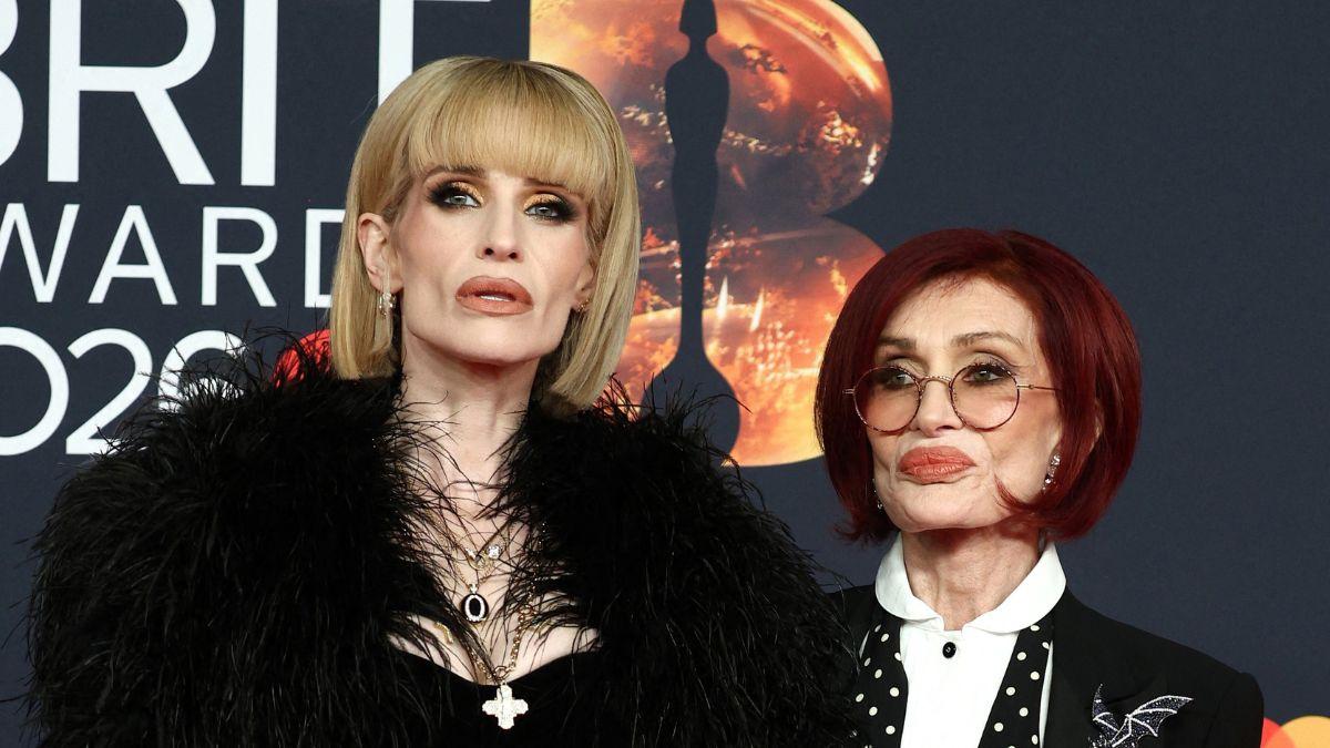 picture of Kelly Osbourne and Sharon Osbourne