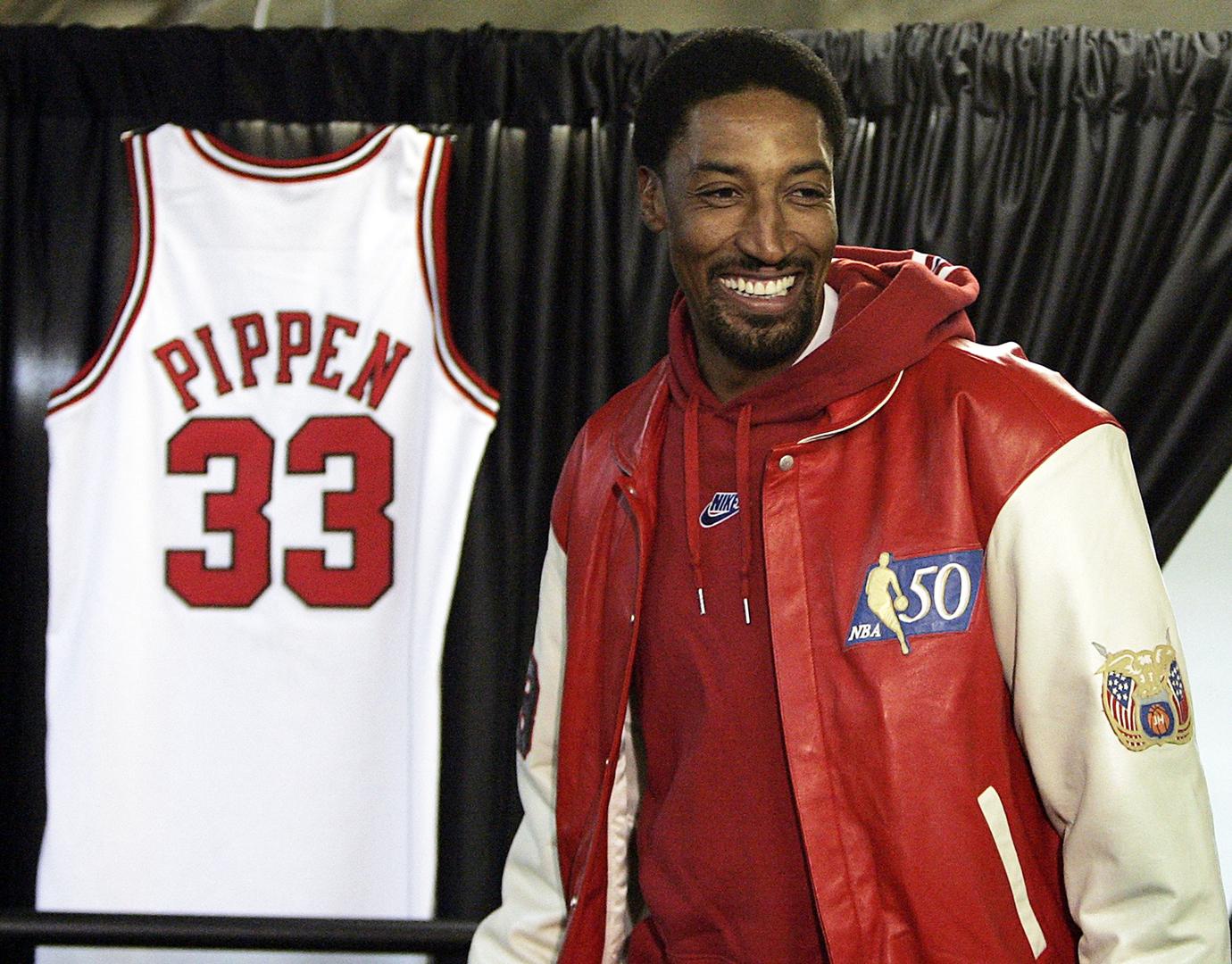 scottie pippen settles k lawsuit  year old comedian lindsay glazer miami mansion damage r