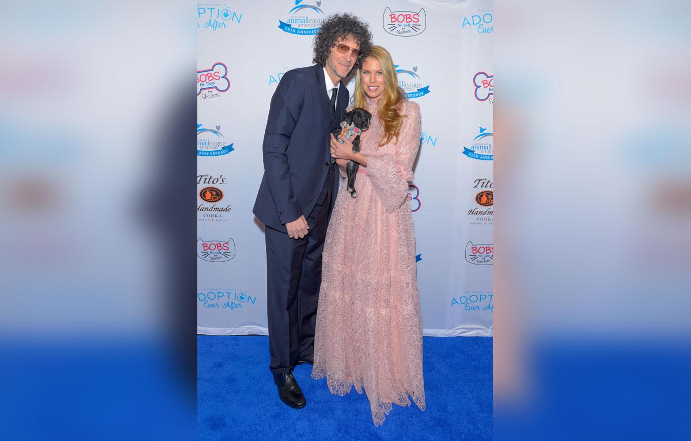 Howard Stern Attends Event After Friend's Death