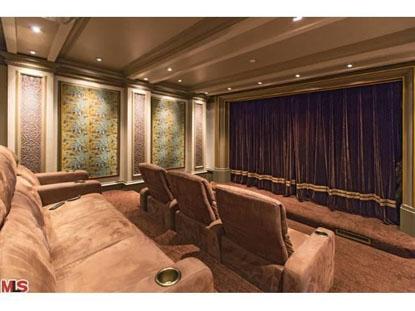 //gc screening room