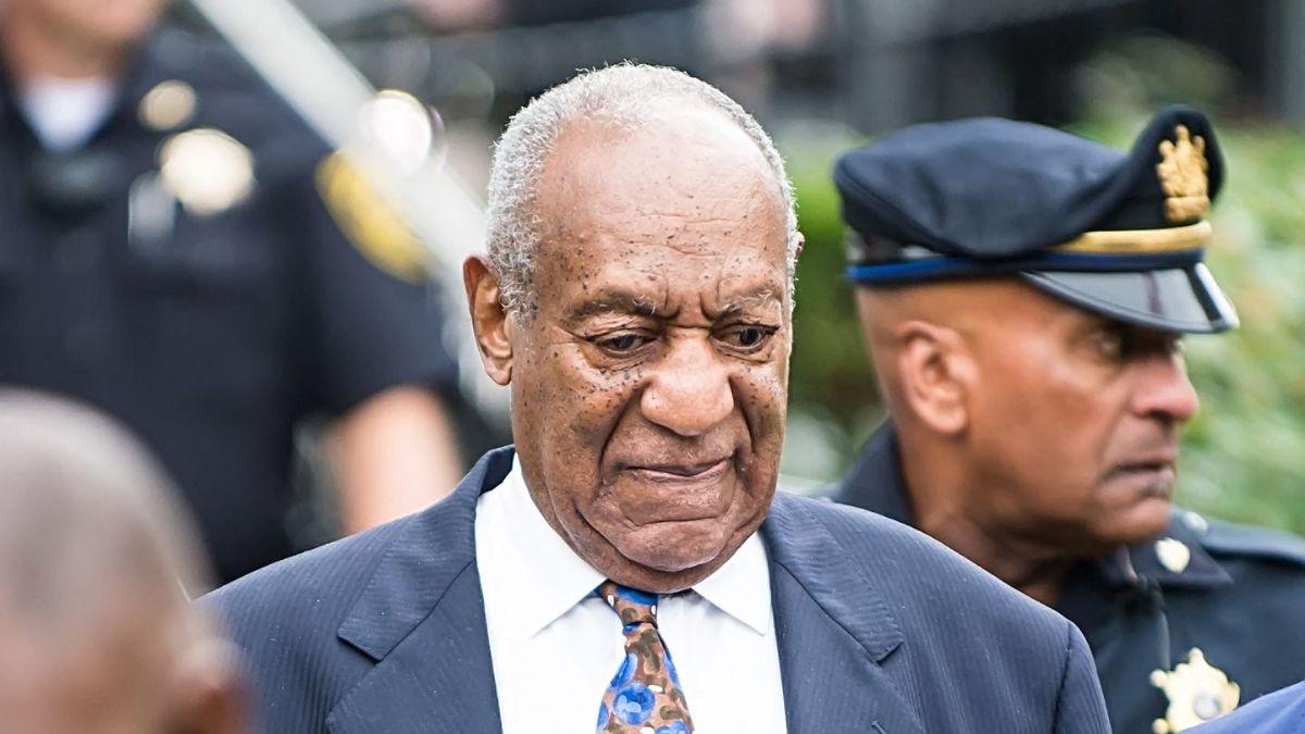 Bill Cosby has allegedly cut the price of his Manhattan home as creditors close in on him.