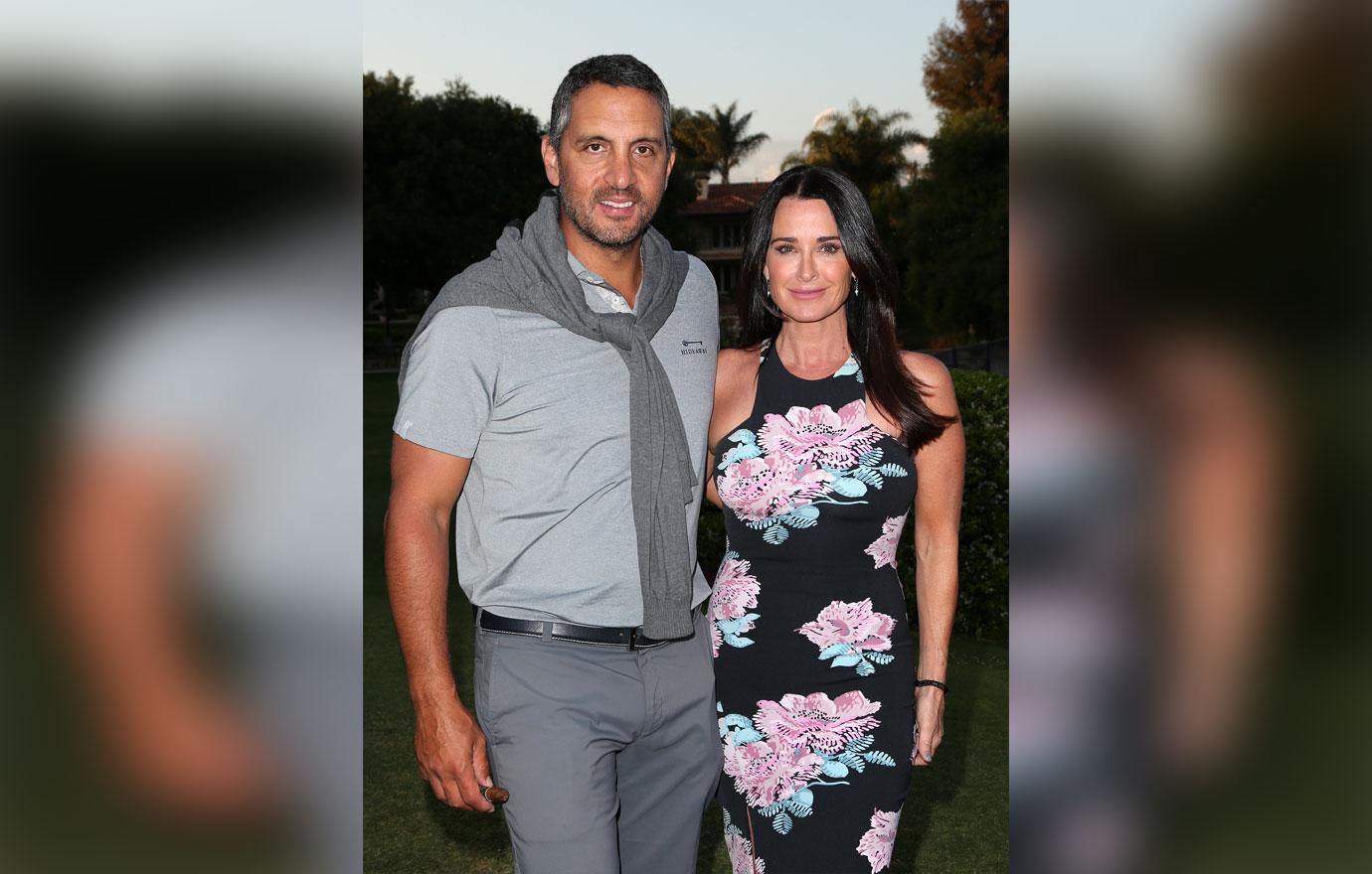 kyle richards husband mauricio umansky sues real estate agent  million malibu mansion