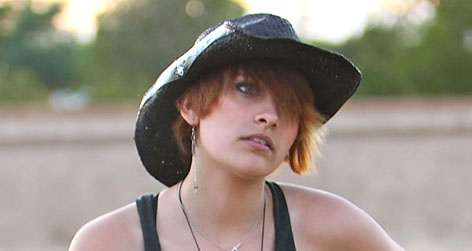 //paris jackson square fameflynet