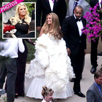 CaCee Cobb And Donald Faison Wed, Her BFF Jessica Simpson Attends!
