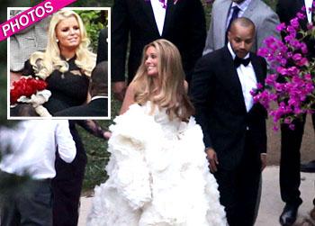 //jessica simpson cacee cobb donald faison post