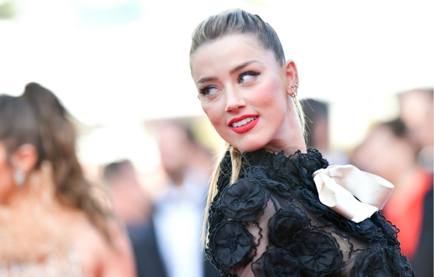 //amber heard atheist celebrities