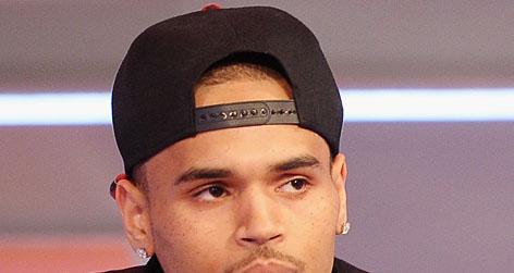 //chris brown tossed out of rehab