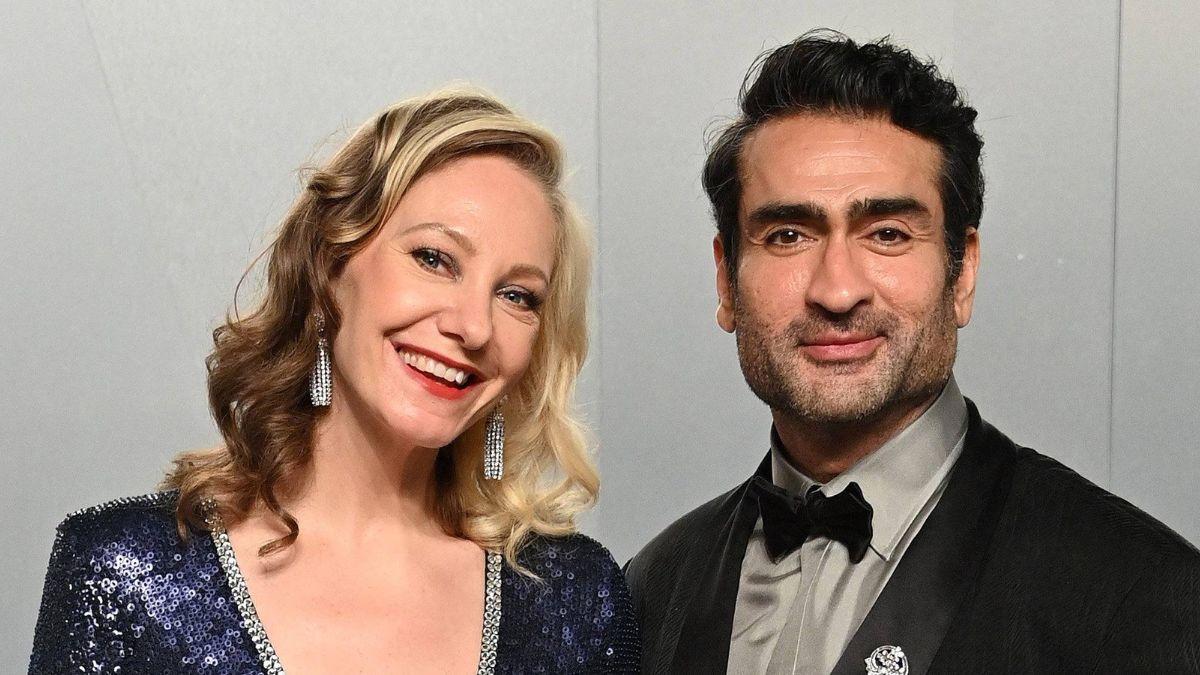 picture of Kumail Nanjiani and Emily V. Gordon 