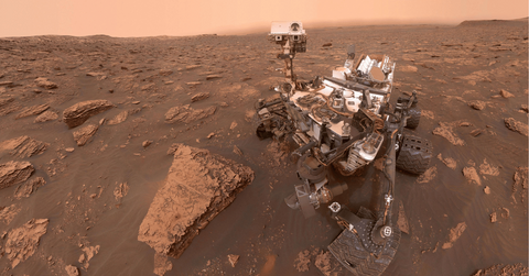 Photo of Perseverance rover selfie on Mars