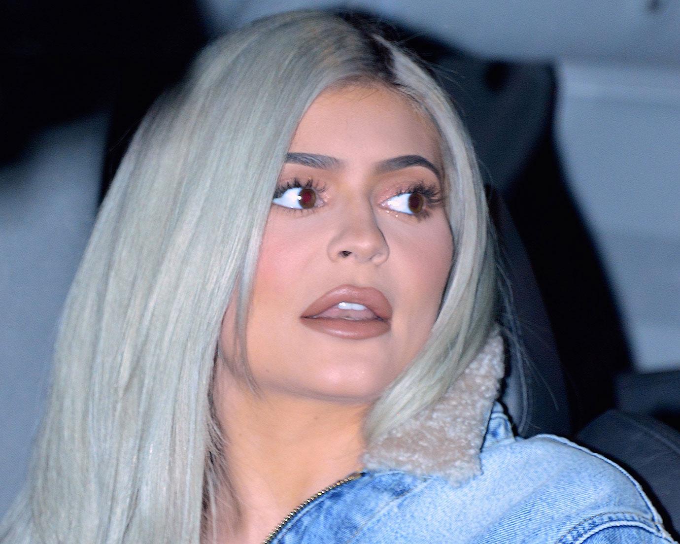 Kylie Jenner Slams Blac Chyna Fake Lashes