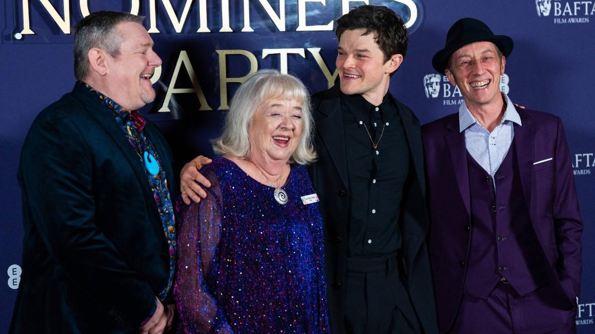 Photo of John Davidson, Dottie Achenbach, Robert Aramayo and Murray Gladstone