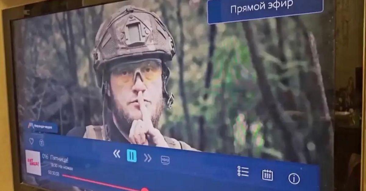 Ukraine Hacks Russian TV, Broadcasts Video Hinting at Counteroffensive