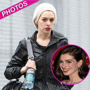 Verdensvindue arsenal skillevæg Bare-Faced Beauty? Anne Hathaway Is Makeup Free In New York