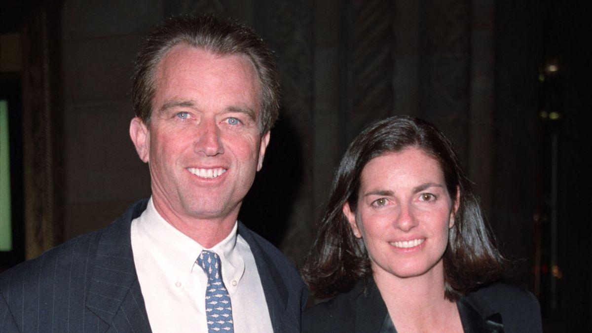 Photo of Robert F. Kennedy Jr., Mary Richardson