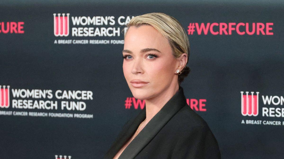 Teddi Mellencamp's cancer battle worsens as medications ravage her battered body and health declines.