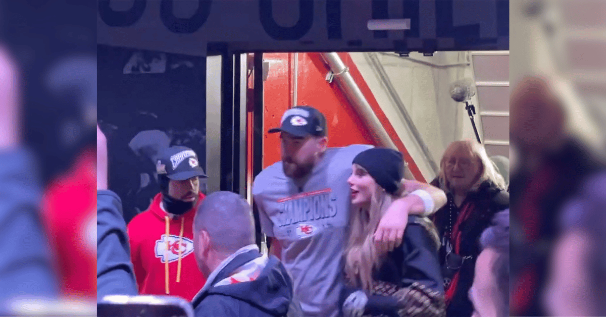 taylor swift travis kelce afc championship celebration