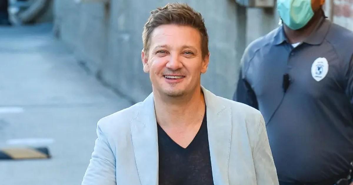 Jeremy Renner S Ex Wife Sonni Joins Him At Nevada Ranch After