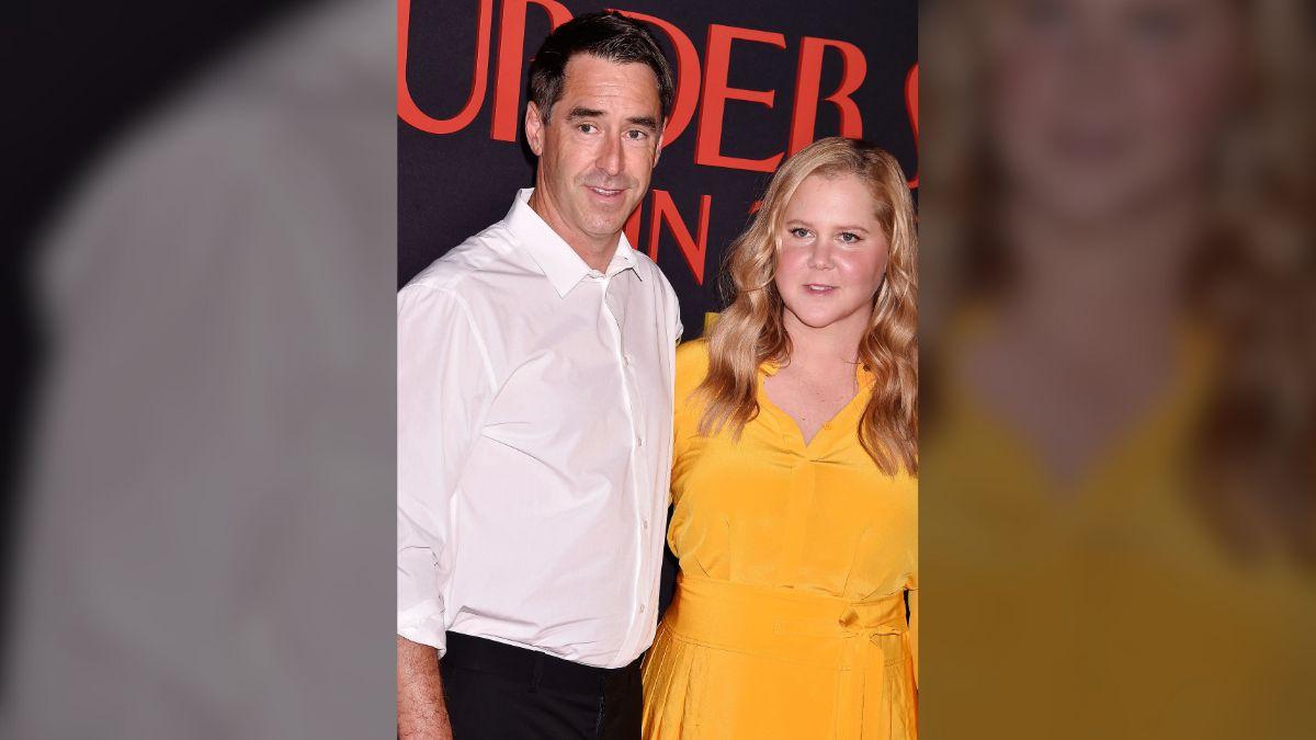 Chris Fischer split left Amy Schumer expecting renewed dating interest, but sources said attention from suitors never materialized.