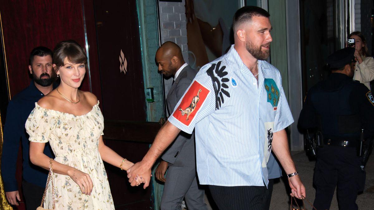 Photo of Taylor Swift and Travis Kelce