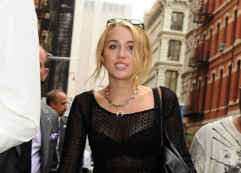 //miley cyrus sexy outfit shopping