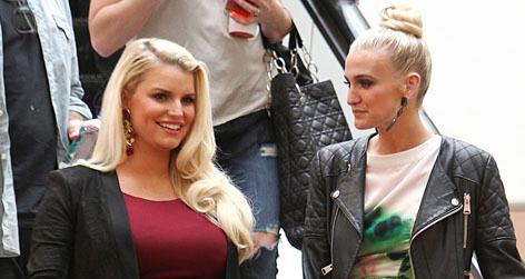 //jessica ashlee simpson square splash