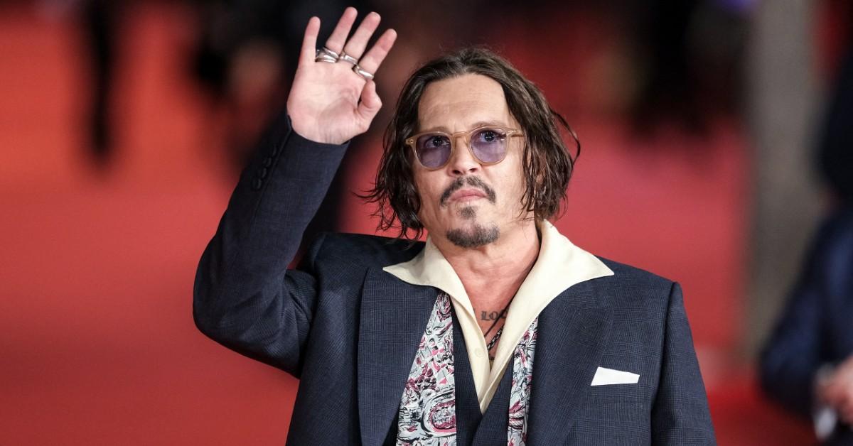 johnny depp bizarrely compares himself to oj simpson in rant about being abandoned in hollywood wilderness