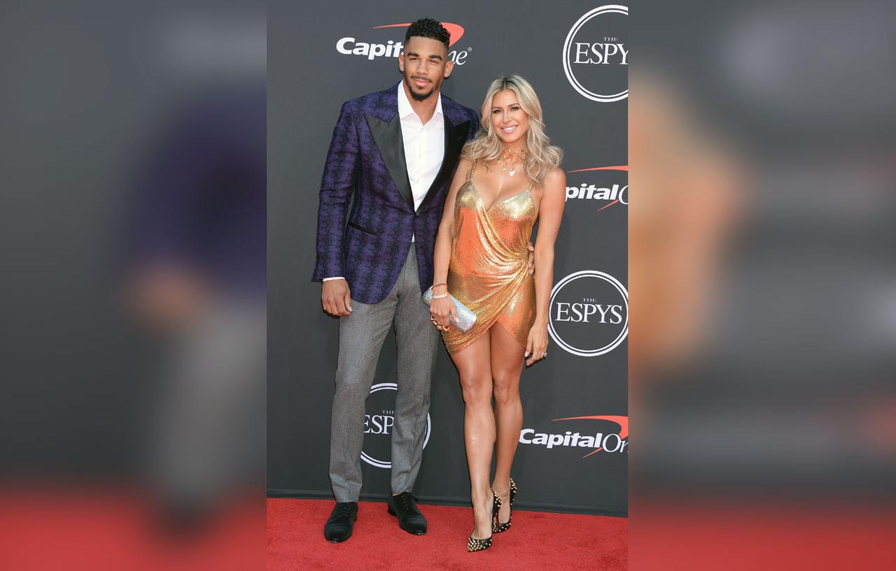 NHL Star Evander Kane Accused Of Cheating On His Wife Anna ...