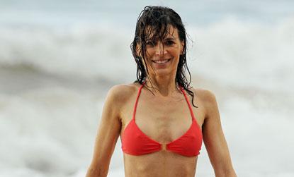 //perrey reeves bikini